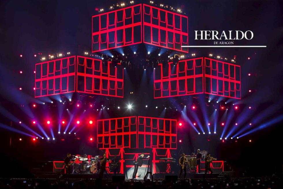 El puertorriqueño Ricky Martin llenó el pabellón Príncipe Felipe de Zaragoza el 7 de junio ante ocho mil fans devotos.