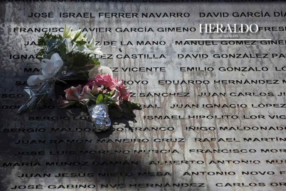 Homenaje celebrado en Zaragoza el 26 de mayo con la Asociación de Familias de Víctimas por los 14 años del siniestro del Yak-42.