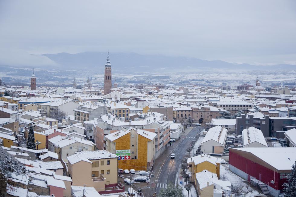 Calatayud, cubierta de nieve