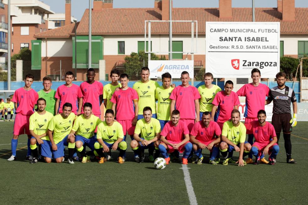 Fútbol. Homenaje a Alberto Sarroca. Santa Isabel vs. Villamayor