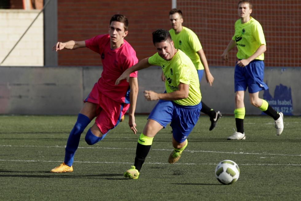 Fútbol. Homenaje a Alberto Sarroca. Santa Isabel vs. Villamayor