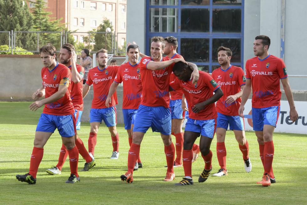 Partido de liga CD Teruel - Cariñena Monte Ducay /2016-08-28/ Foto Jo