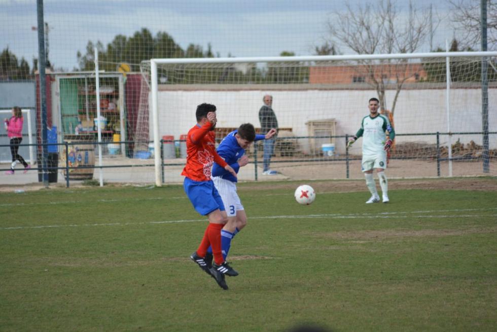 Tercera División - Cariñena vs. Caspe.