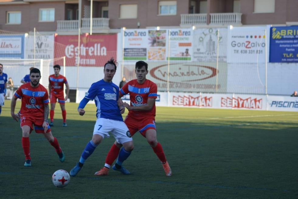 Tercera División - Caspe vs. Sariñena.