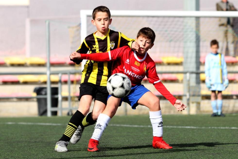 Fútbol. Benjamín Preferente- Balsas Picarral vs. Montecarlo.