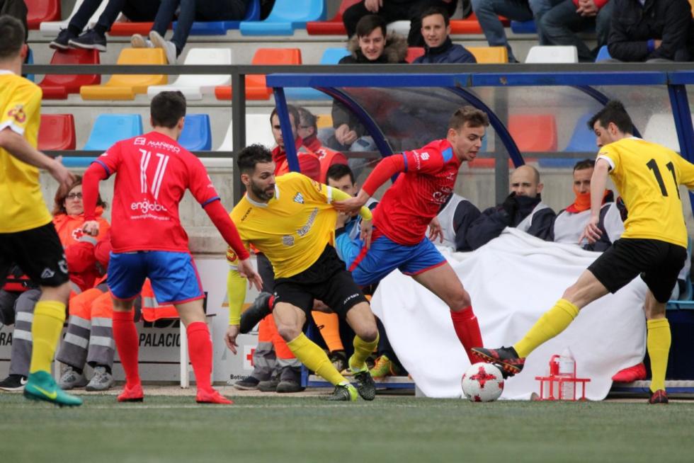 Tercera División - Tarazona vs. Ejea.
