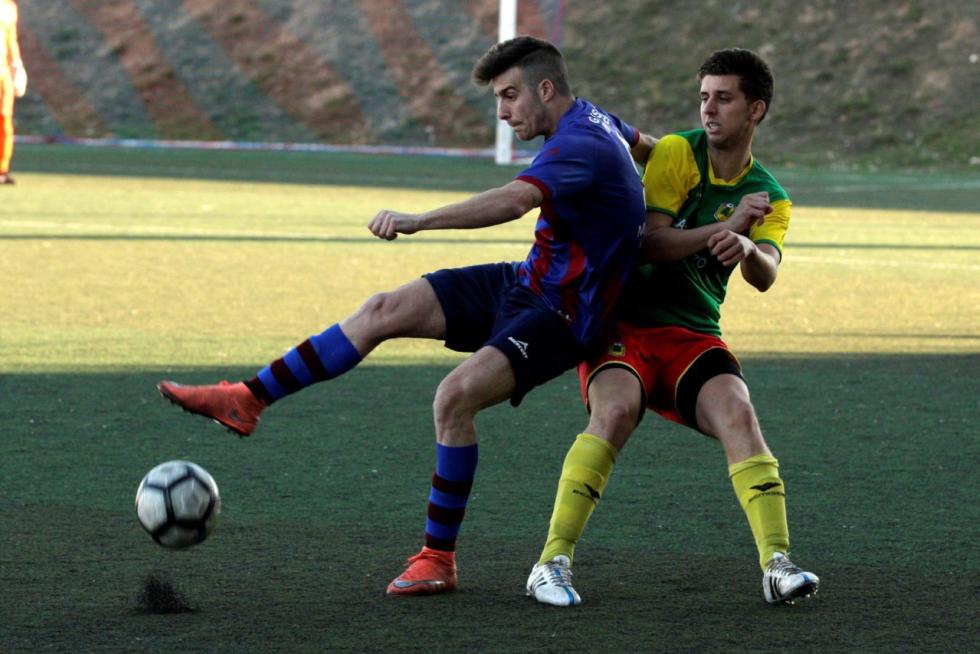 Fútbol. Regional Preferente- Villanueva vs. San Lorenzo.
