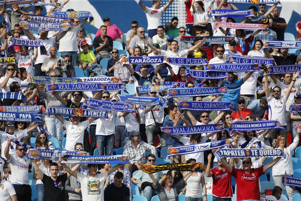 La afición en La Romareda