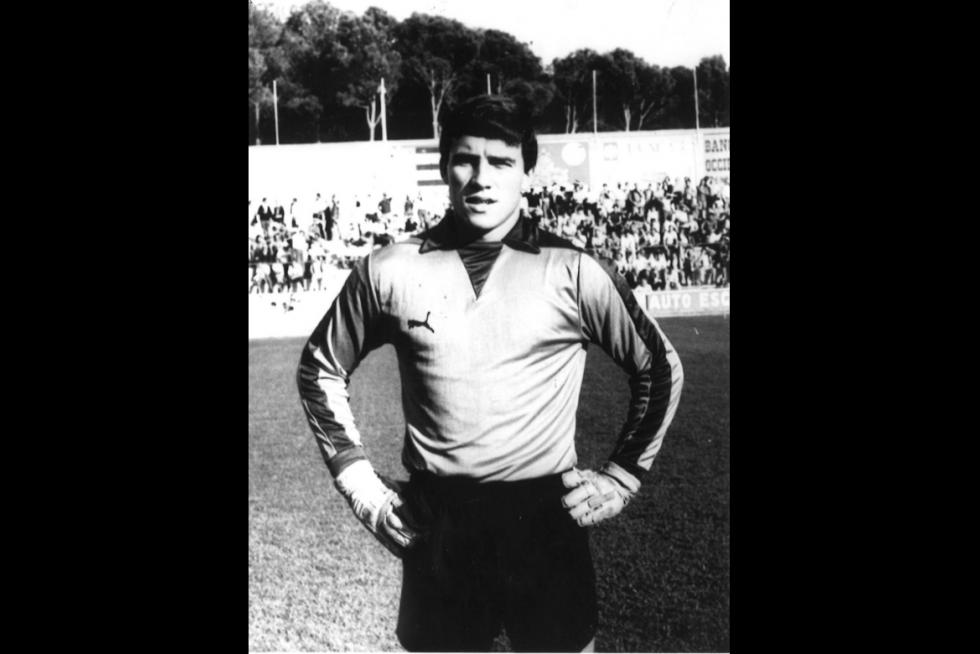 Paco Buyo defendió la portería de la SD Huesca en la temporada 77-78 | Foto Uri