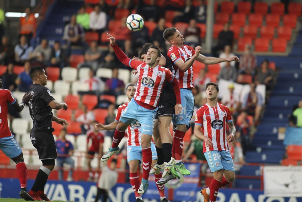 La SD Huesca en Primera: Las mejores fotografías de un partido histórico