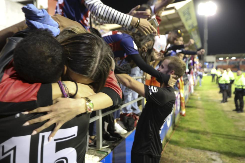 La SD Huesca en Primera: Las mejores fotografías de un partido histórico