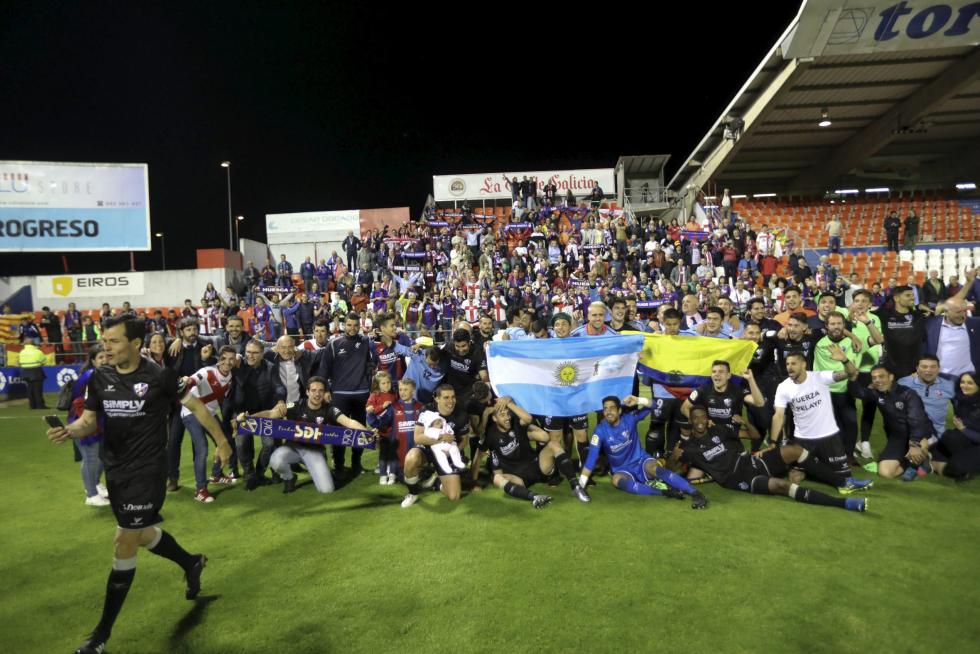 La SD Huesca en Primera: Las mejores fotografías de un partido histórico