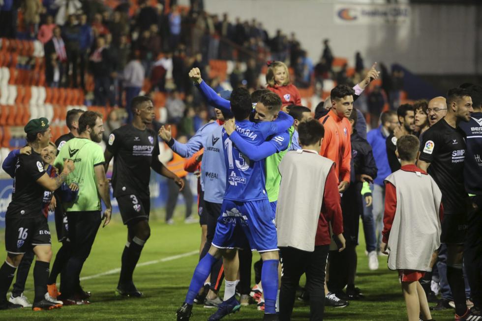 La SD Huesca en Primera: Las mejores fotografías de un partido histórico
