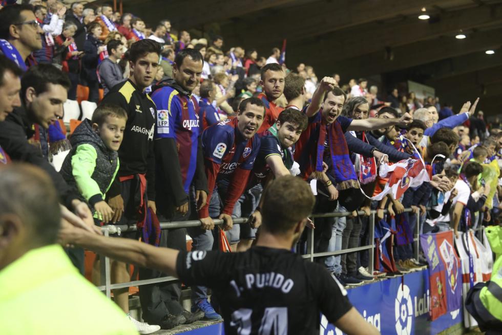 La SD Huesca en Primera: Las mejores fotografías de un partido histórico