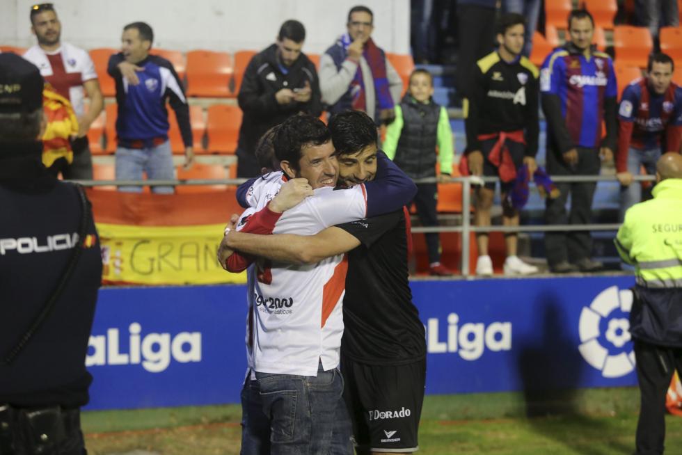 La SD Huesca en Primera: Las mejores fotografías de un partido histórico