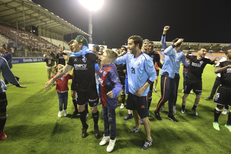 La SD Huesca en Primera: Las mejores fotografías de un partido histórico