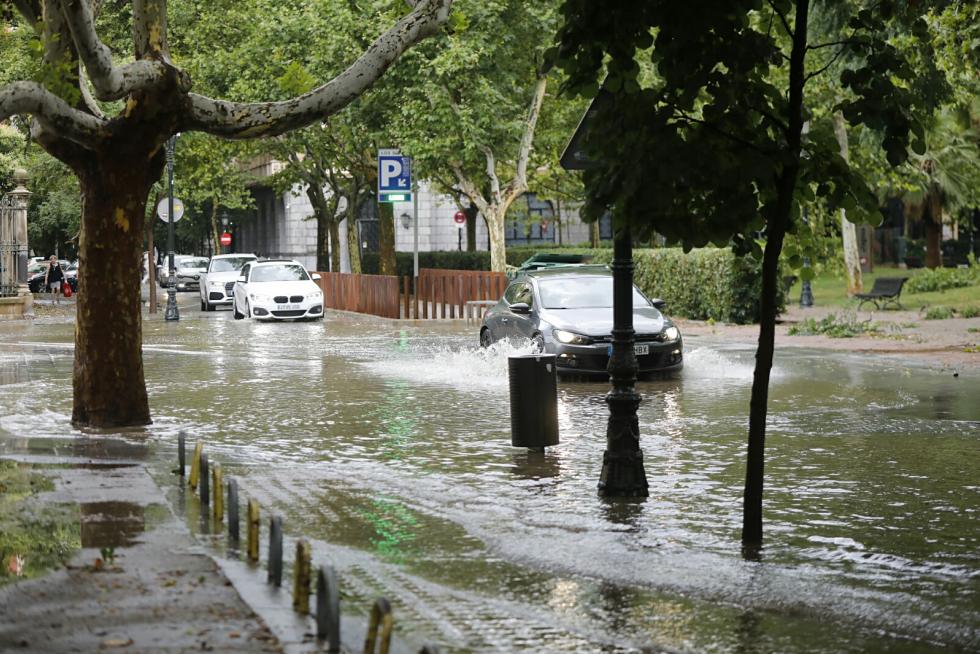 Tormenta de viento y granizo en Zaragoza