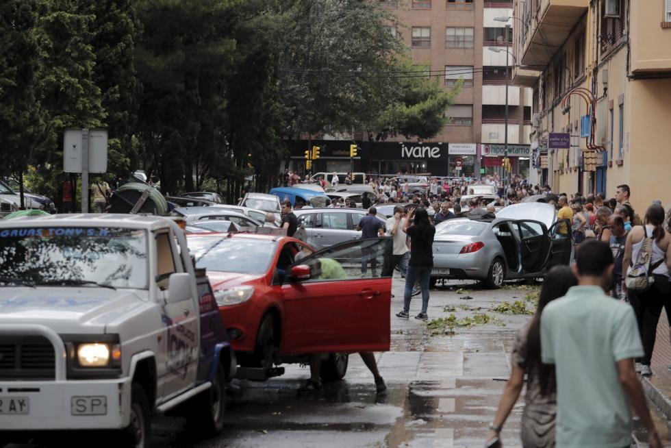 Efectos de la tromba en Zaragoza