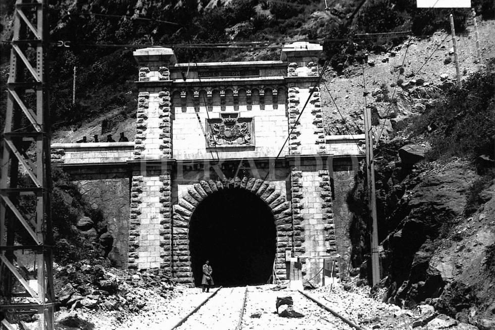 Fotografías históricas de la estación de Canfranc: 90 años de la inauguración, 165 años de historia