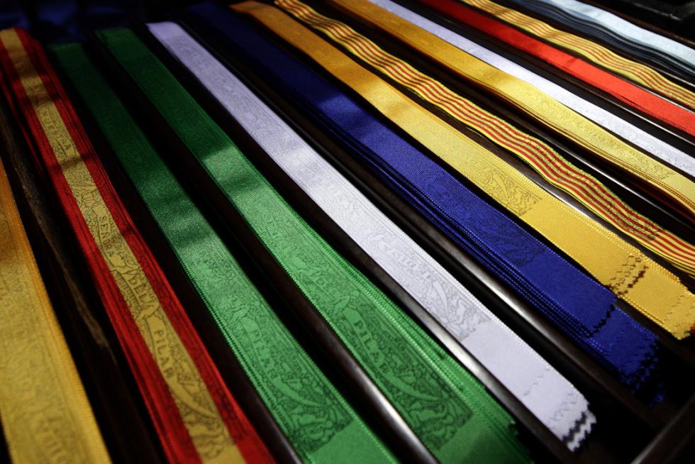 Cintas de la medida de la Virgen del Pilar en varios colores