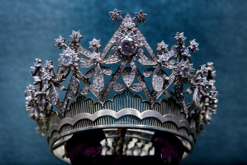 Joyas de la Virgen que se pueden ver en el Museo Pilarista