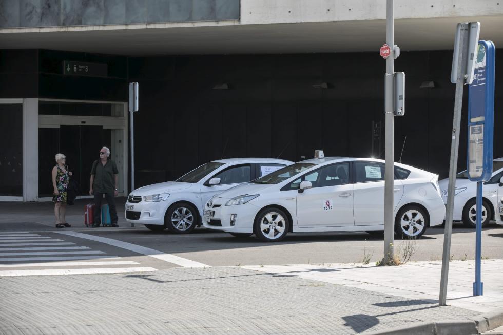 Huelga de taxistas en Zaragoza