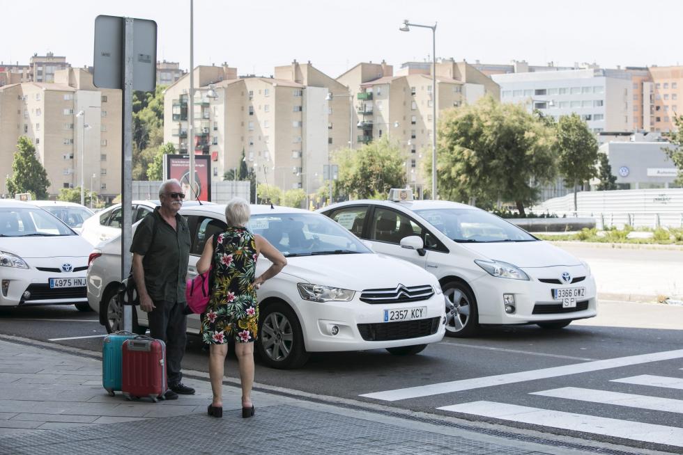 Huelga de taxistas en Zaragoza