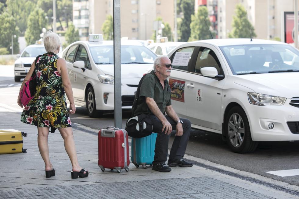 Huelga de taxistas en Zaragoza