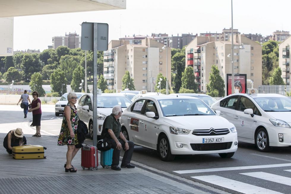 Huelga de taxistas en Zaragoza