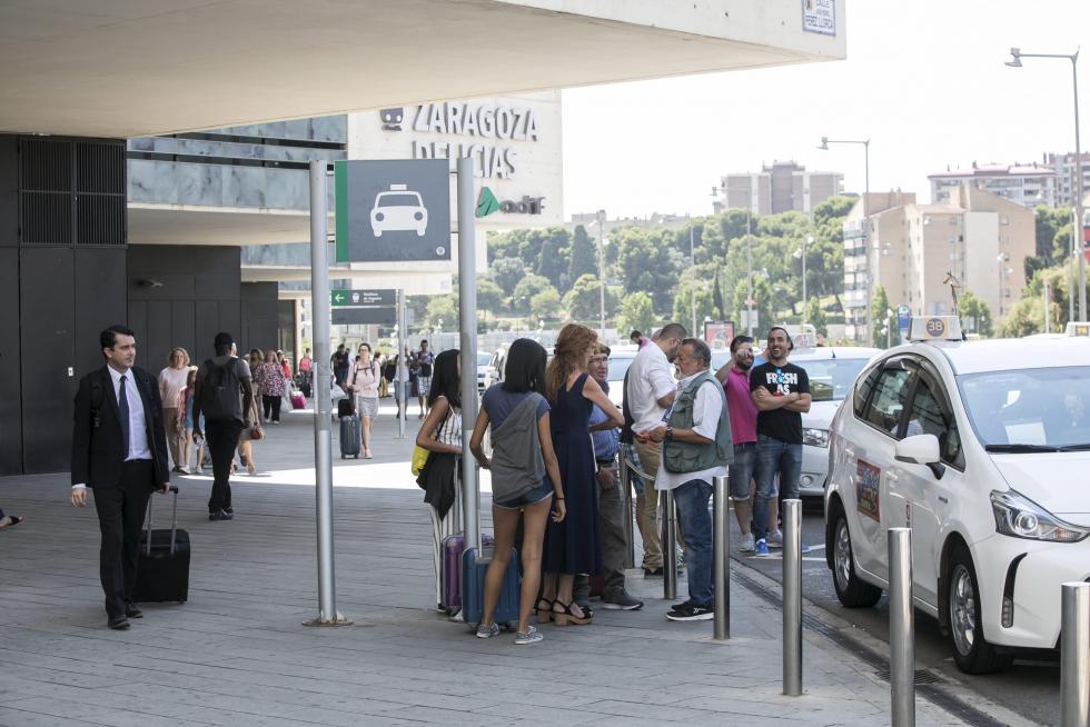 Huelga de taxistas en Zaragoza