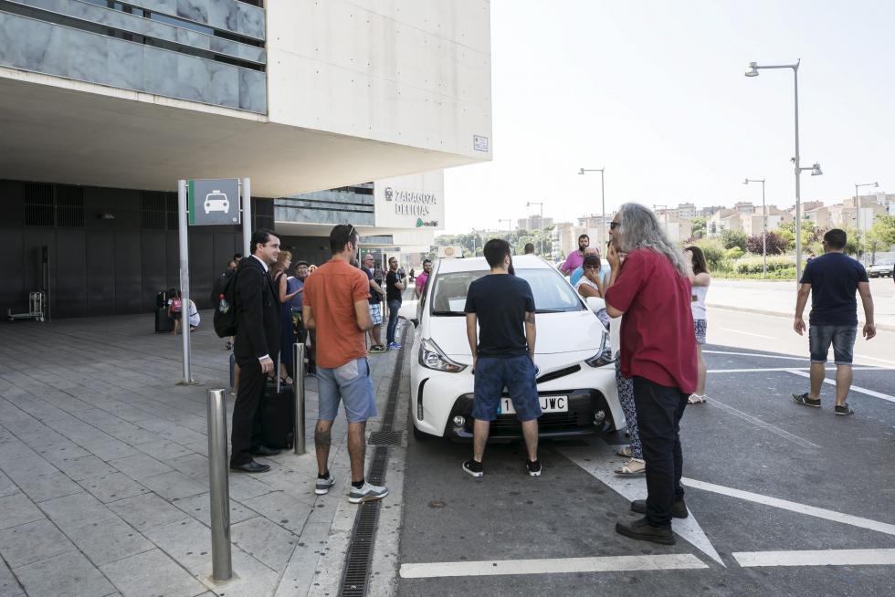 Huelga de taxistas en Zaragoza