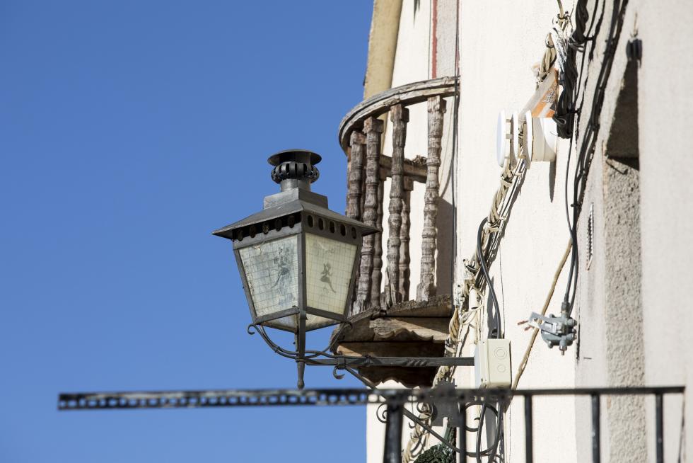 Restos del festival Mercado, Bosque y Fantasía en las calles de Torre de Arcas