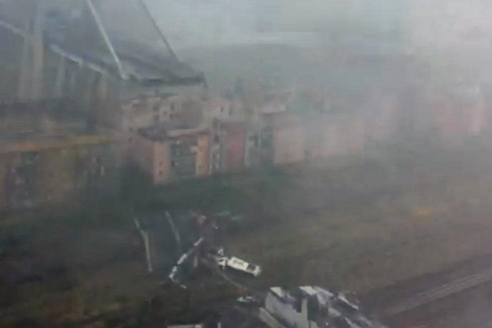 Decenas de muertos al desplomarse un viaducto en Génova