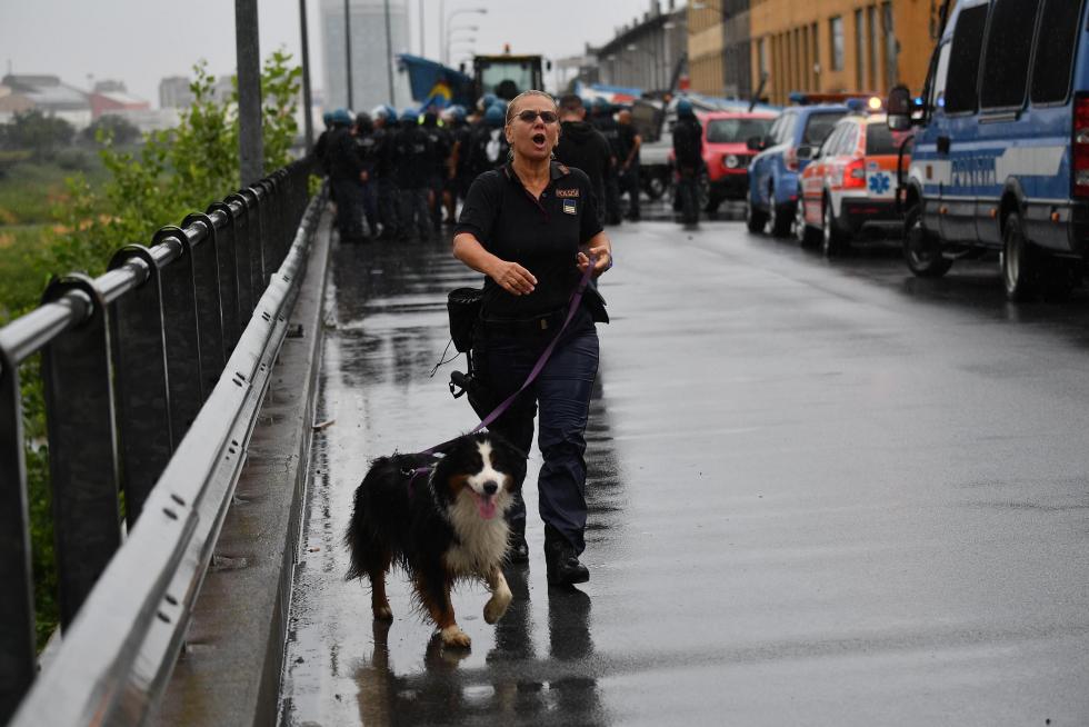Decenas de muertos al desplomarse un viaducto en Génova