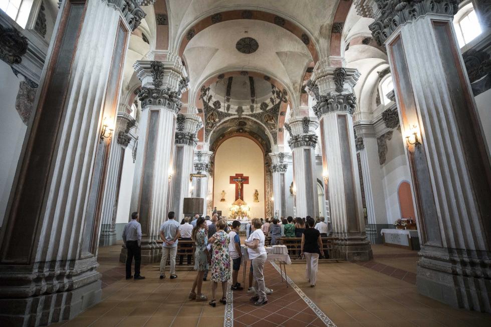 Interior de la iglesia de la Santa Cruz