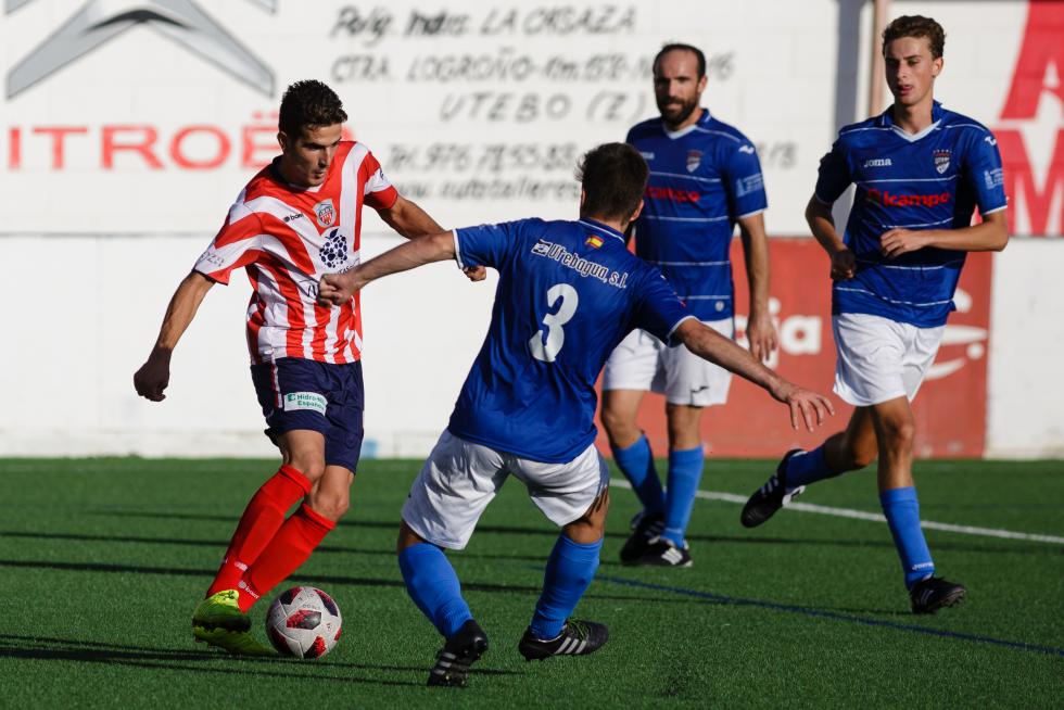 Fotogalería. Fútbol. Tercera División. Utebo vs. Monzón.
