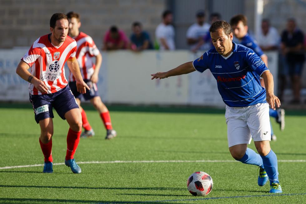 Fotogalería. Fútbol. Tercera División. Utebo vs. Monzón.