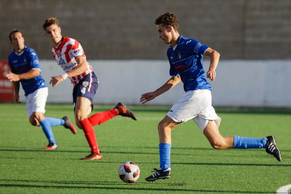 Fotogalería. Fútbol. Tercera División. Utebo vs. Monzón.