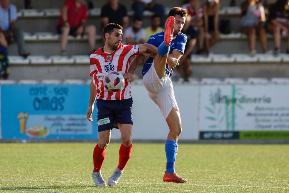 Fotogalería. Fútbol. Tercera División. Utebo vs. Monzón.
