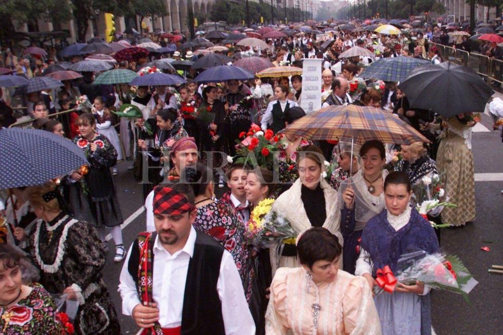 Ofrenda a la Virgen del Pilar de 1999