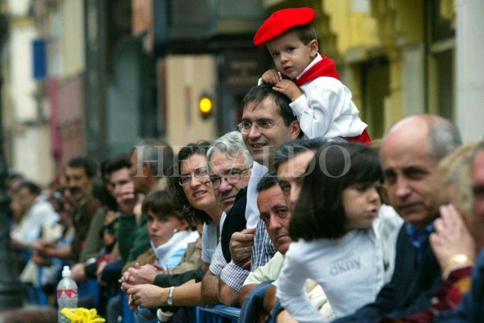 Ofrenda a la Virgen del Pilar de 2003