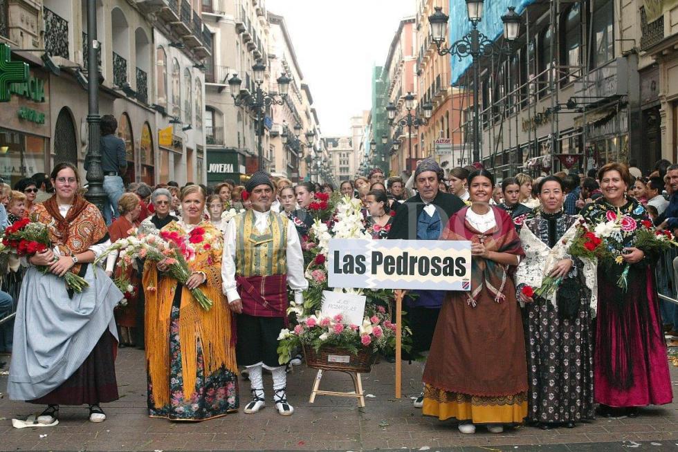 Ofrenda a la Virgen del Pilar de 2004