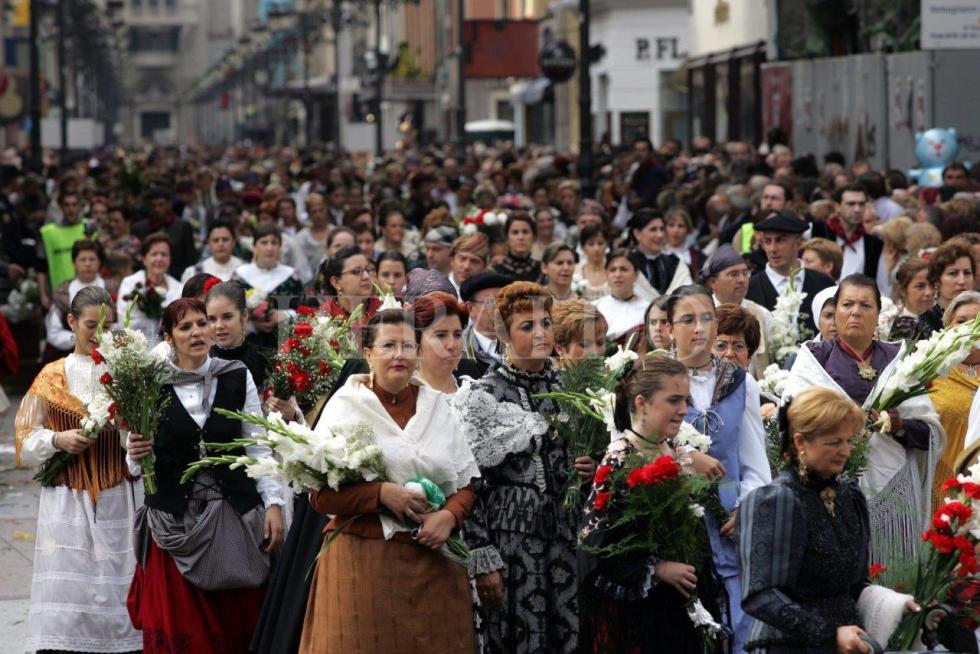 Ofrenda a la Virgen del Pilar de 2005