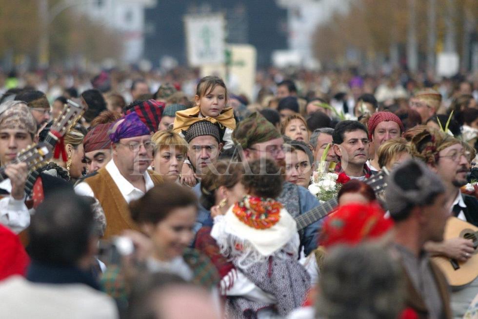 Ofrenda a la Virgen del Pilar de 2005