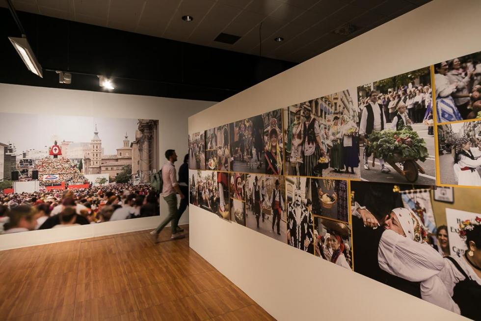 Exposición Zaragoza y las Fiestas del Pilar