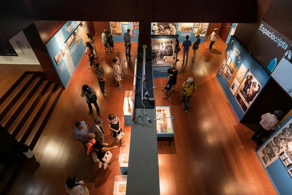 Exposición Zaragoza y las Fiestas del Pilar