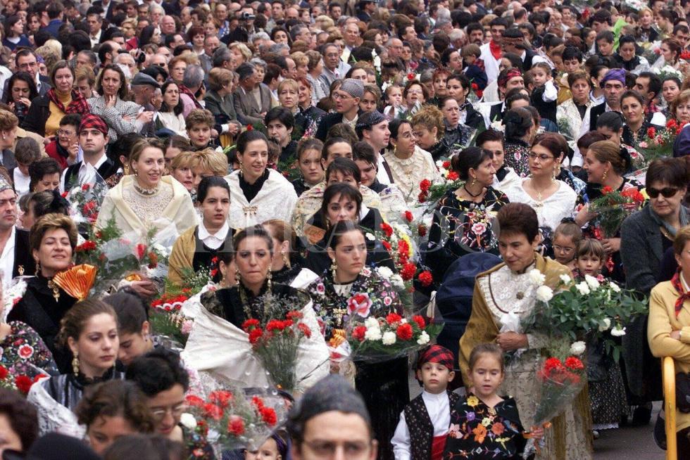Ofrenda a la Virgen del Pilar de 1999