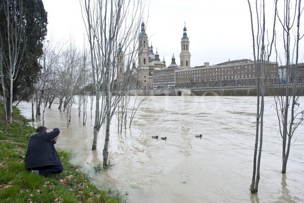 La Basílica es testigo también de las riadas del Ebro. En la foto, la de enero de 2013