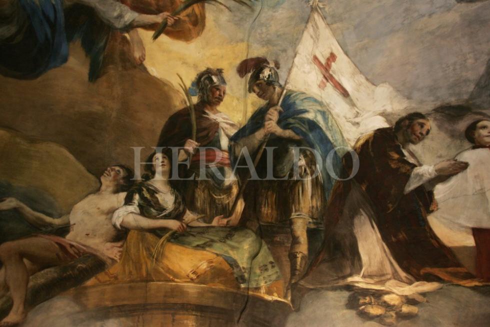 Momentos de la restauración de la cúpula entre marzo y septiembre de 2006