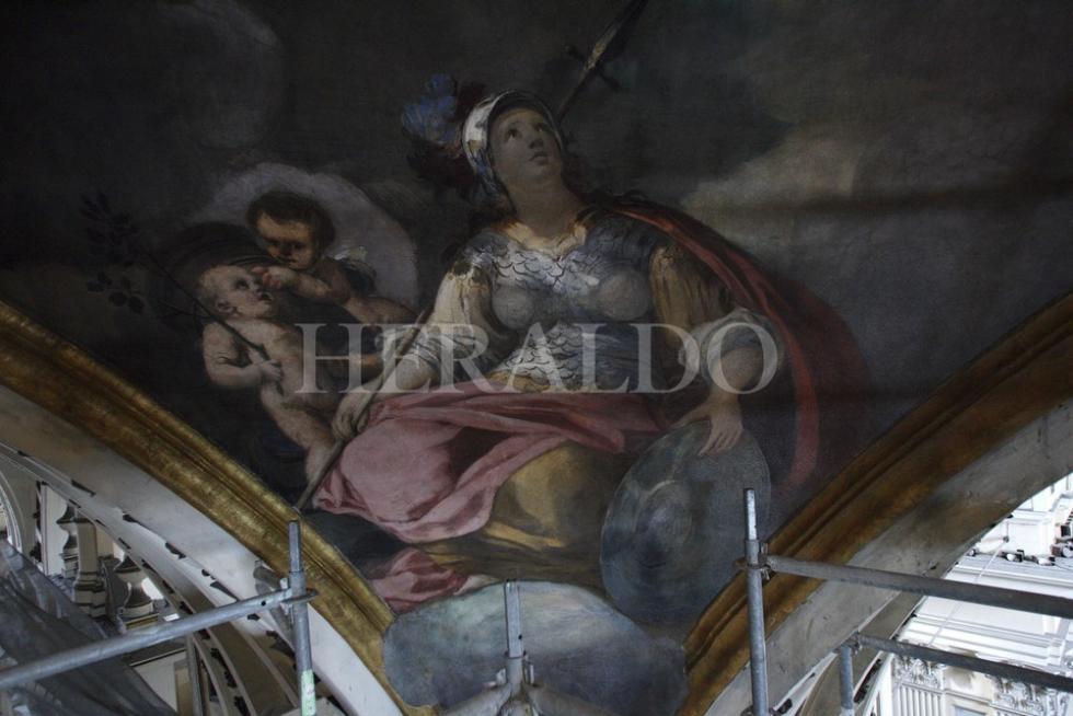 Detalles de la cúpula una vez finalizados los trabajos de restauración, en marzo de 2007